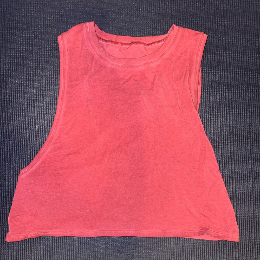 NWOT Cut Back Crop Tank Top Washed Chianti Sz 8